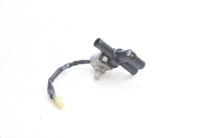 photo de AIR PRESSURE SENSOR YAMAHA FZ8 800 (2010 - 2016) - Component detail