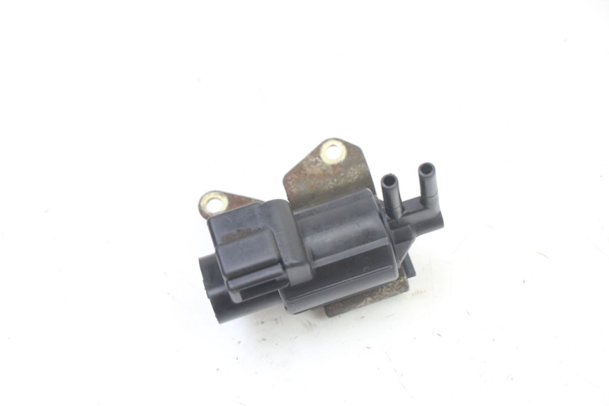 photo de AIR PRESSURE SENSOR SUZUKI GS GSE 500 (2001 - 2003) - Main view