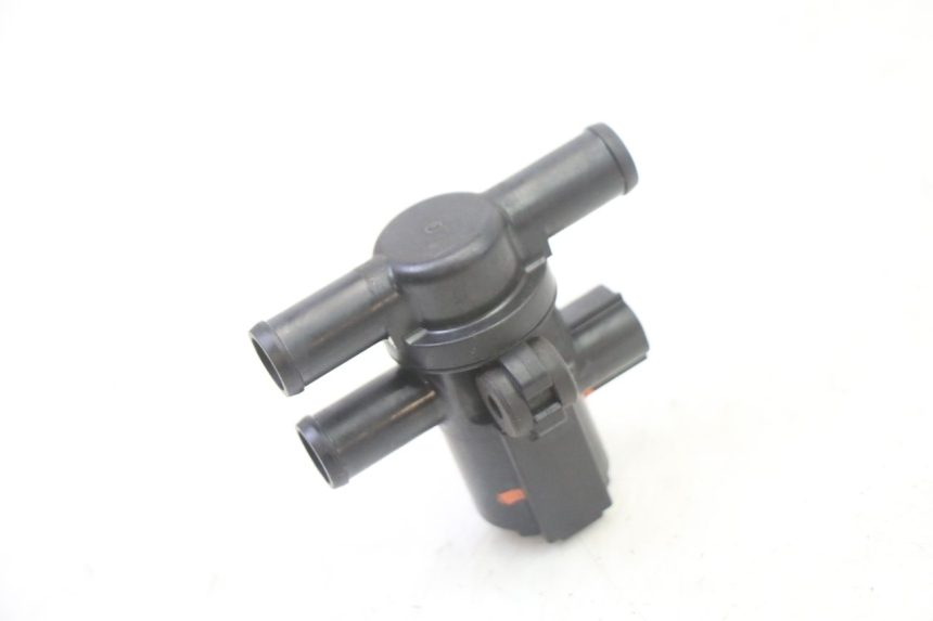 photo de AIR PRESSURE SENSOR SUZUKI GSR 750 (2011 - 2017) - Zoom on usage condition