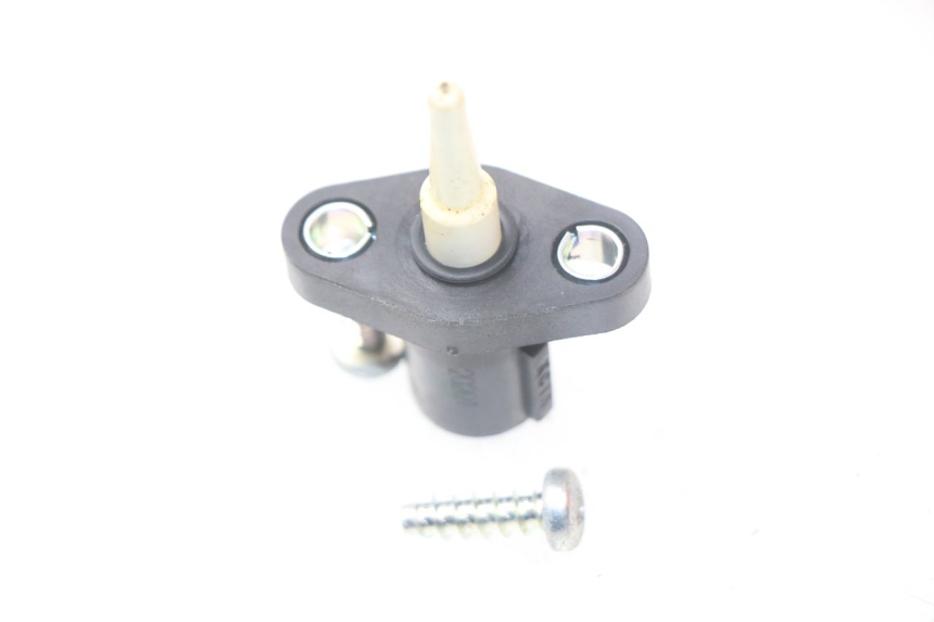 photo de AIR PRESSURE SENSOR SUZUKI GSX-R GSXR K16 1000 (2012 - 2016) - Component detail