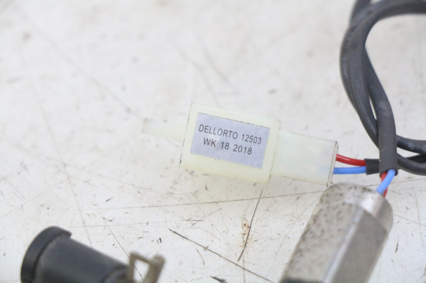 photo de AIR PRESSURE SENSOR EUROCKA GTR 50 (2007 - 2017) - Alternative perspective