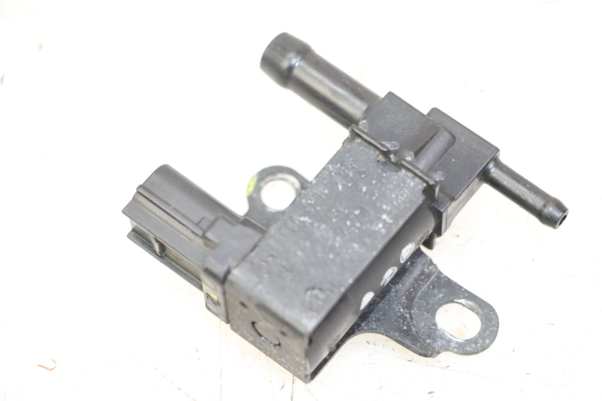 photo de AIR PRESSURE SENSOR HONDA FORZA 125 (2021 - 2025) - Zoom on usage condition