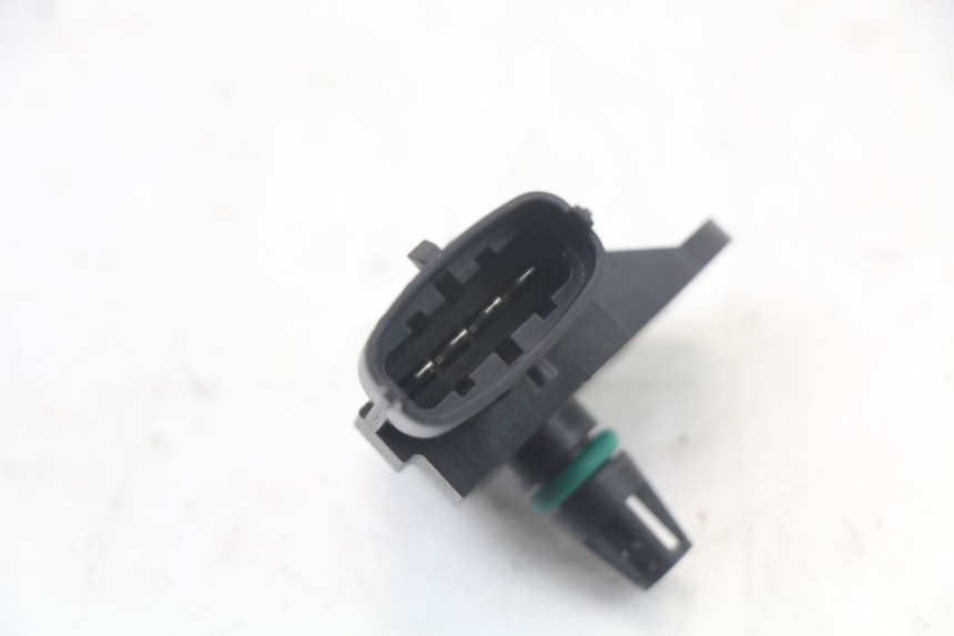 photo de AIR PRESSURE SENSOR HUSQVARNA SVARTPILEN 401 (2018 - 2023) - Technical close-up
