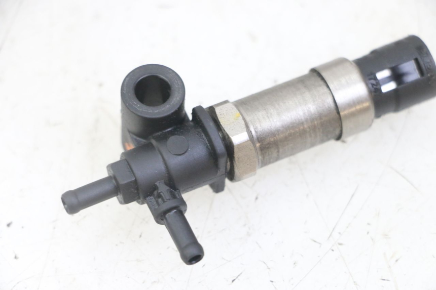 photo de AIR PRESSURE SENSOR PIAGGIO NEW TYPHOON 50 (2018 - 2021) - Component detail