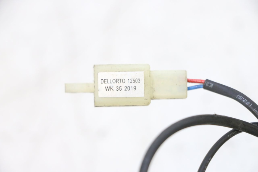 photo de AIR PRESSURE SENSOR SYM ORBIT III 3 4T 50 (2018 - 2021) - Alternative perspective