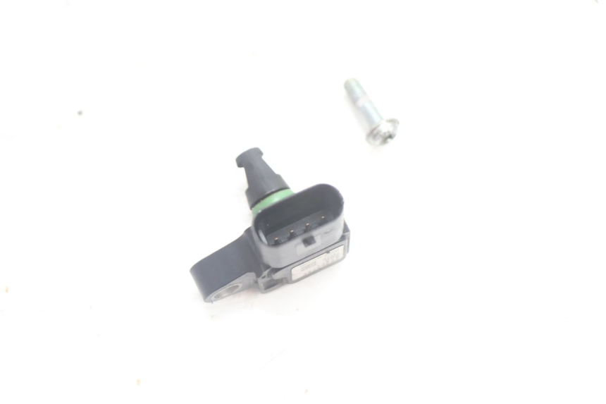 photo de AIR PRESSURE SENSOR HARLEY DAVIDSON ROAD GLIDE FLTRXSE 1920 (2018 - 2022) - Alternative perspective