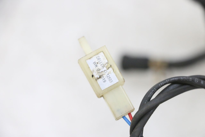 photo de AIR PRESSURE SENSOR TNT MOTOR ROMA 10' 4T 50 (2019 - 2022) - Alternative perspective