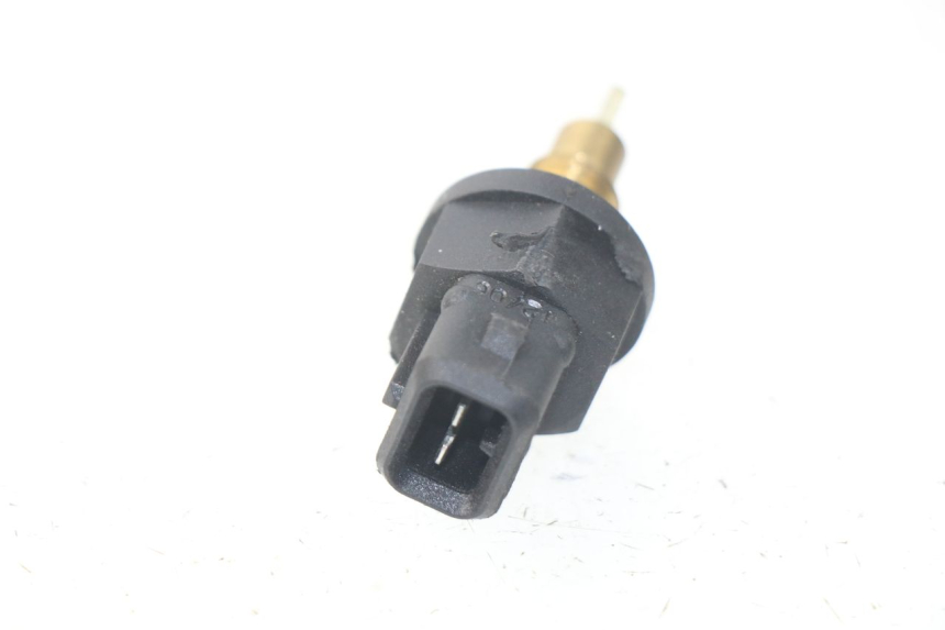 photo de AIR PRESSURE SENSOR TRIUMPH SPRINT ST ABS 1050 (2005 - 2007) - Zoom on usage condition