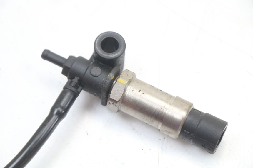 photo de AIR PRESSURE SENSOR APRILIA SR 2T 50 (2018 - 2022) - Zoom on usage condition