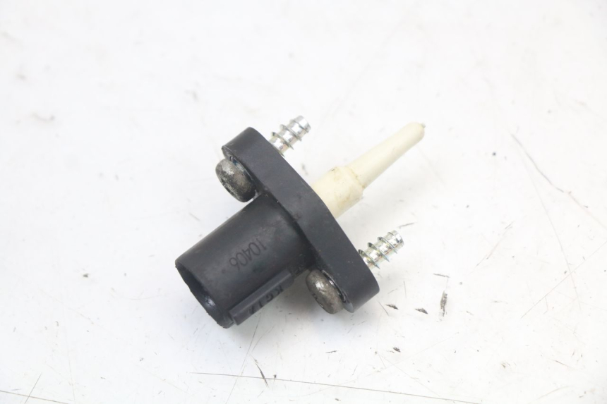 photo de AIR PRESSURE SENSOR SUZUKI GSR 750 (2011 - 2017) - Zoom on usage condition