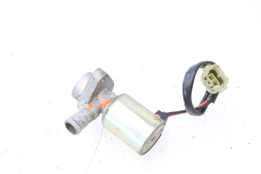 photo de AIR PRESSURE SENSOR SUZUKI SV S 650 (2003 - 2009) - Alternative perspective