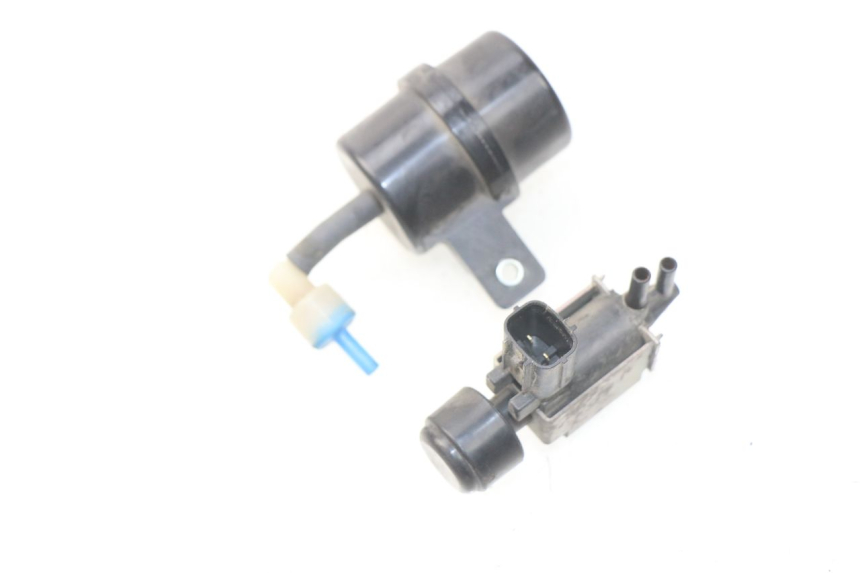 photo de AIR PRESSURE SENSOR YAMAHA TDM ABS 900 (2002 - 2014) - Component detail