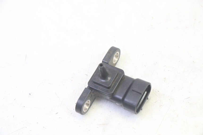 photo de AIR PRESSURE SENSOR YAMAHA TDM ABS 900 (2002 - 2014) - Component detail