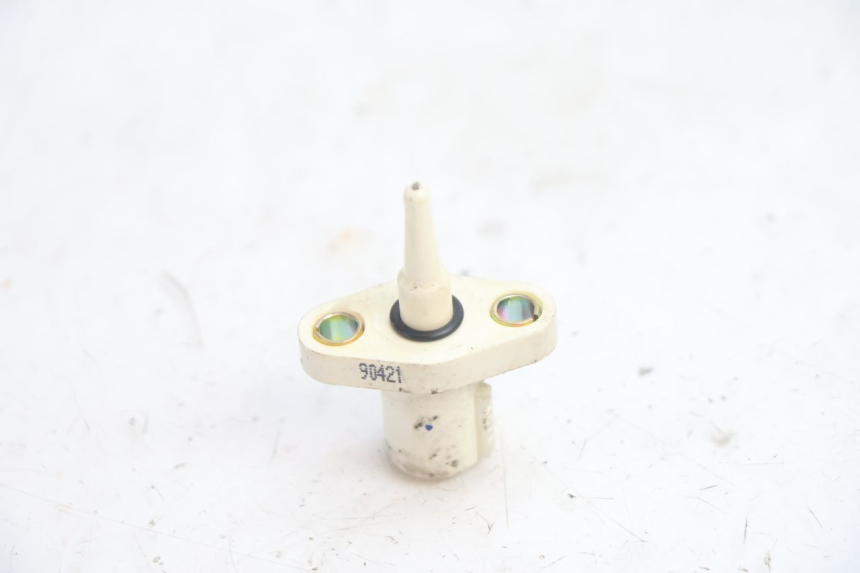 photo de AIR PRESSURE SENSOR HONDA VFR FI RC46 800 (1998 - 2001) - Zoom on usage condition