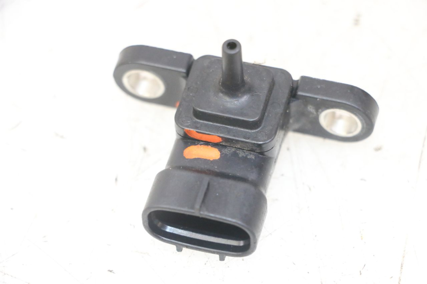 photo de AIR PRESSURE SENSOR YAMAHA X-MAX XMAX 125 (2010 - 2013) - Main view