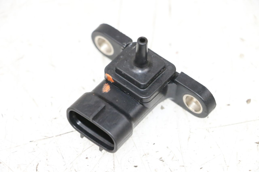 photo de AIR PRESSURE SENSOR YAMAHA XMAX X-MAX 125 (2006 - 2009) - Main view