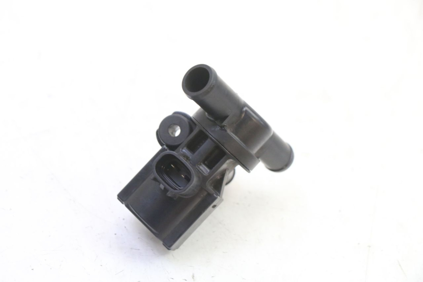 photo de AIR PRESSURE SENSOR YAMAHA XJ6 ABS 600 (2008 - 2016) - Technical close-up