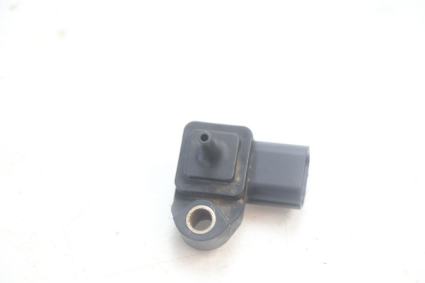 photo de AIR PRESSURE SENSOR HONDA XLV VARADERO 125 (2007 - 2012) - Component detail