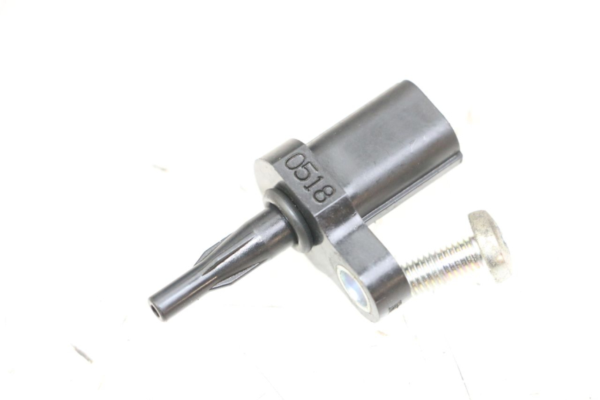 photo de AIR PRESSURE SENSOR YAMAHA XJ6 ABS 600 (2008 - 2016) - Component detail