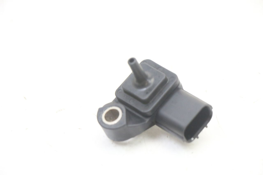 photo de AIR PRESSURE SENSOR YAMAHA YP T-MAX TMAX 530 (2017 - 2020) - Main view