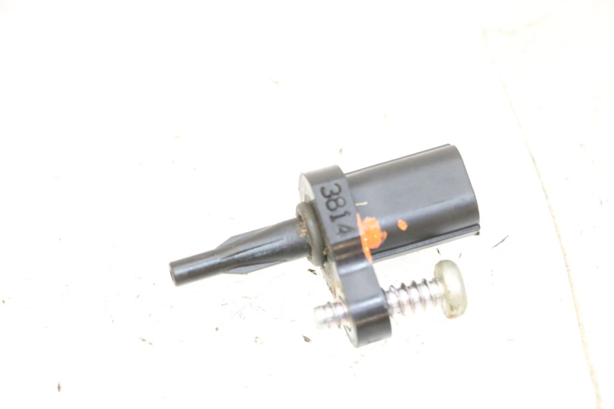 photo de AIR PRESSURE SENSOR YAMAHA YFM GRIZZLY 550 (2008 - 2015) - Main view