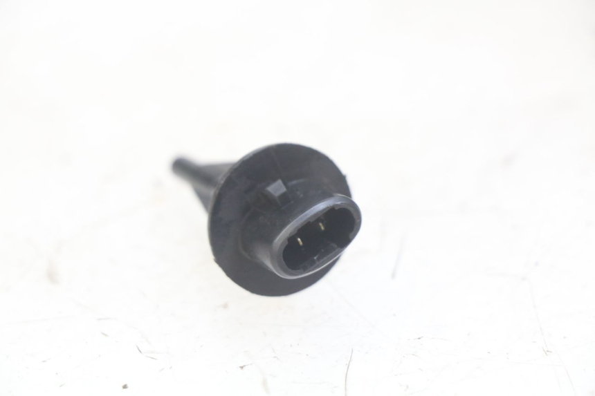 photo de AIR PRESSURE SENSOR YAMAHA YP MAJESTY 400 (2004 - 2008) - Zoom on usage condition