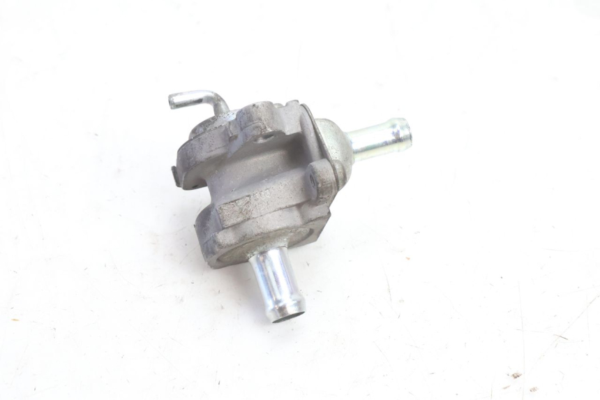 photo de AIR PRESSURE SENSOR YAMAHA YP MAJESTY 125 (2007 - 2010) - Technical close-up