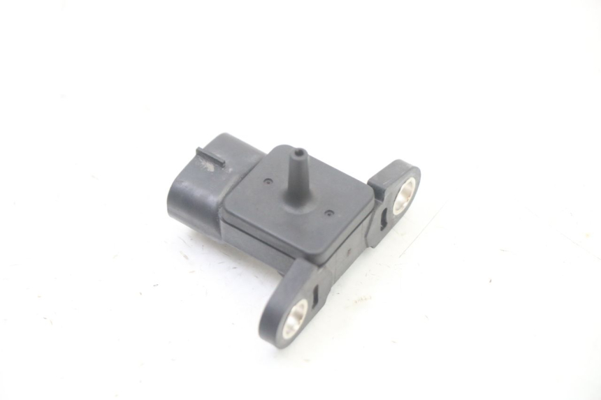 photo de AIR PRESSURE SENSOR YAMAHA YP X-MAX XMAX 400 (2014 - 2017) - Component detail