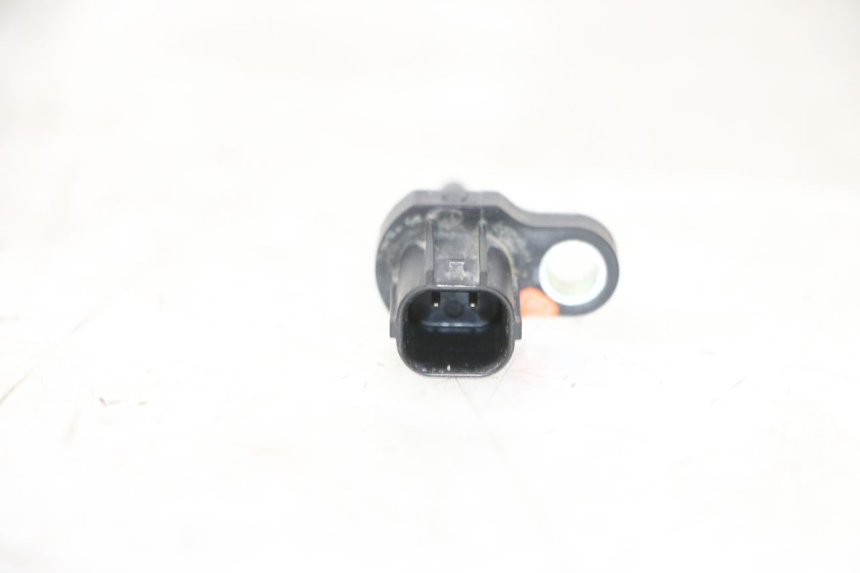 photo de AIR PRESSURE SENSOR YAMAHA YZF YZ-F 450 (2014 - 2016) - Component detail