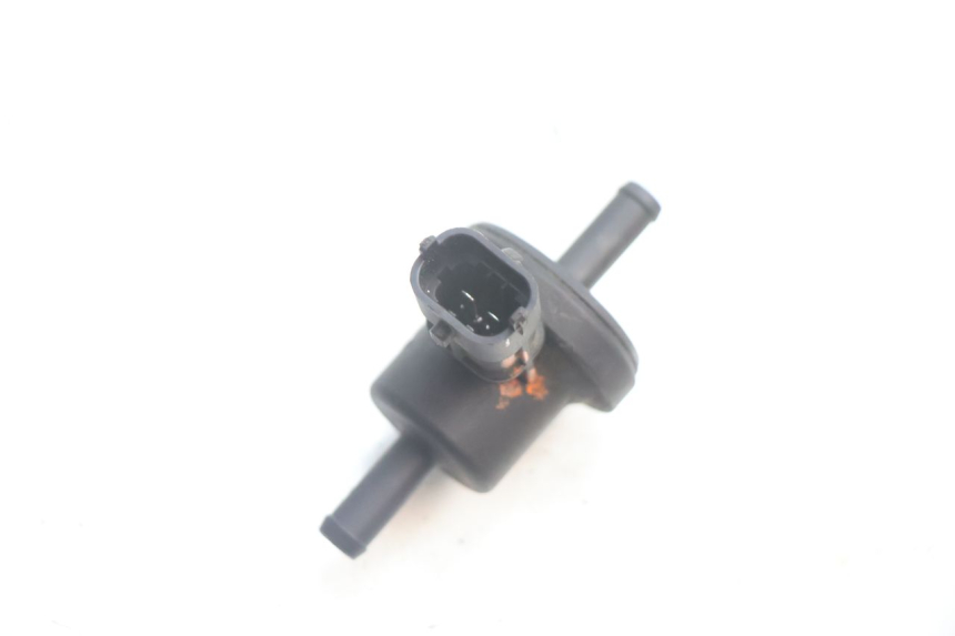 photo de AIR PRESSURE SENSOR PIAGGIO ZIP 4T 50 (2018 - 2020) - Alternative perspective