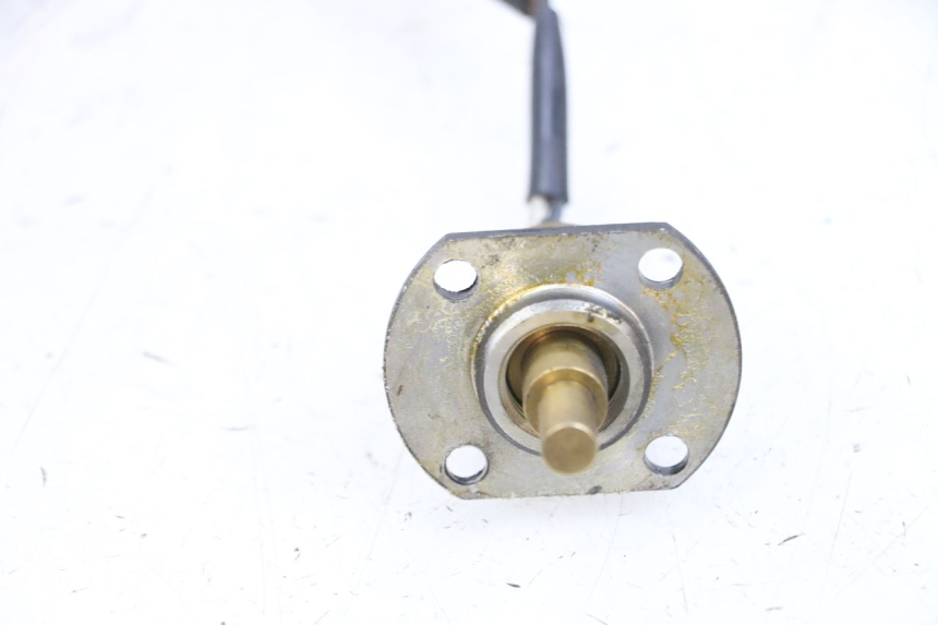 photo de AIR PRESSURE SENSOR KAWASAKI ZR 7 750 (1999 - 2004) - Fixing points details