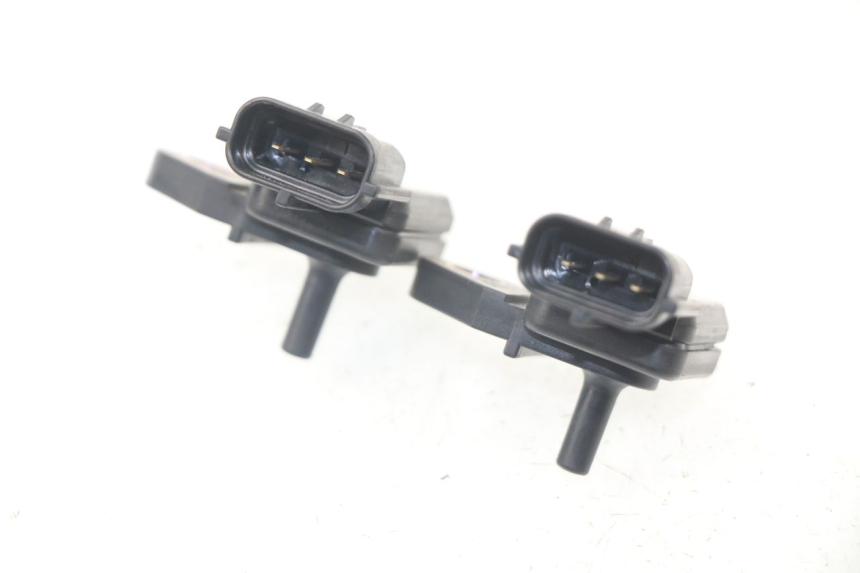 photo de AIR PRESSURE SENSOR KAWASAKI ZX-6R ZX6R 636 (2003 - 2004) - Zoom on usage condition