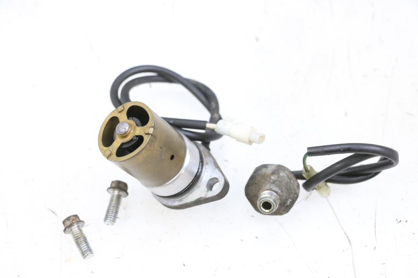 photo de OIL PRESSURE SENSOR SUZUKI BURGMAN 650 (2013 - 2020) - Product overview