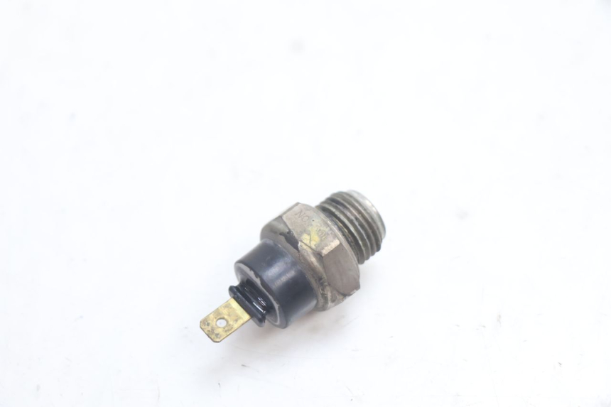 photo de OIL PRESSURE SENSOR HONDA CB F HORNET 600 (2005 - 2006) - Component detail