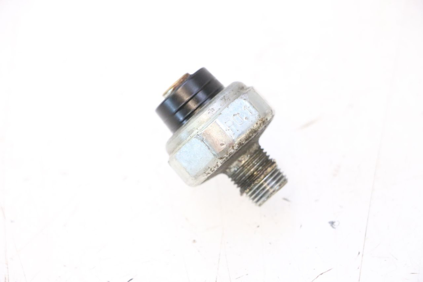 photo de OIL PRESSURE SENSOR KAWASAKI ER-6 ER6 N 650 (2005 - 2009) - Zoom on usage condition