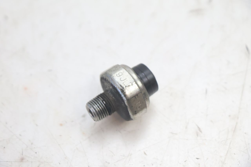 photo de OIL PRESSURE SENSOR HONDA FJS SILVER WING SILVERWING 400 (2005 - 2008) - Component detail