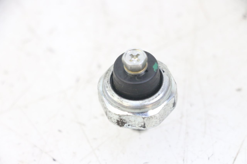 photo de OIL PRESSURE SENSOR HONDA FORZA ABS 300 (2013 - 2017) - Component detail