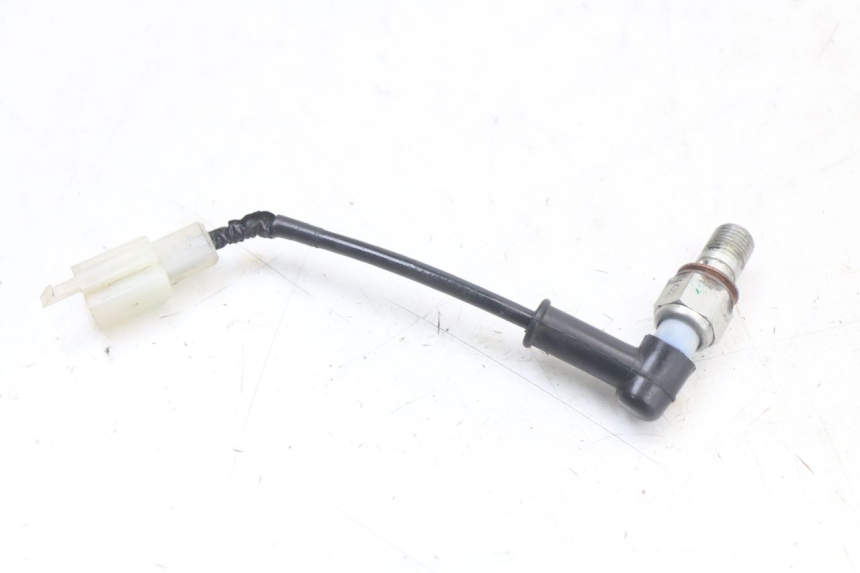 photo de BRAKE OIL PRESSURE SENSOR HUSQVARNA SVARTPILEN 401 (2018 - 2023) - Technical close-up