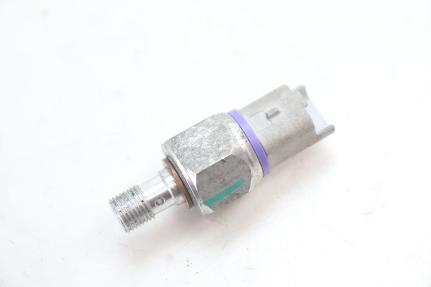 photo de BRAKE OIL PRESSURE SENSOR PIAGGIO MP3 HPE 530 (2022 - 2026) - Main view