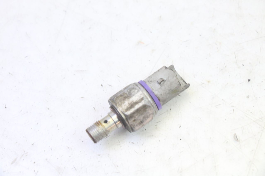 photo de OIL BRAKE PRESSURE SENSOR PIAGGIO MP3 RL 250 (2006 - 2010) - Main view