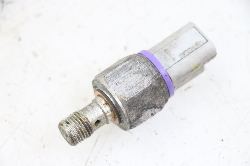 photo de OIL BRAKE PRESSURE SENSOR PIAGGIO MP3 125 (2006 - 2014) - Main view