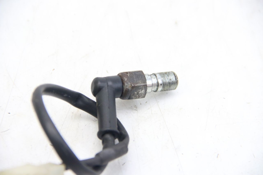 photo de OIL BRAKE PRESSURE SENSOR APRILIA SX 50 (2011 - 2017) - Zoom on usage condition