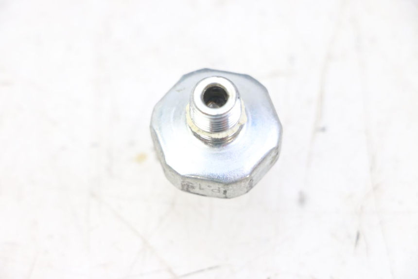 photo de OIL PRESSURE SENSOR SUZUKI GS GSE 500 (2001 - 2003) - Component detail