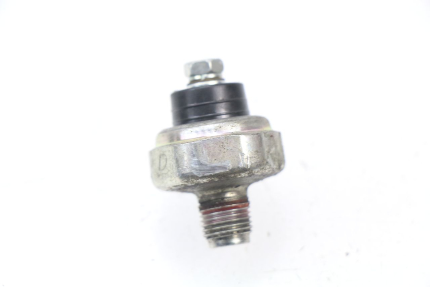photo de OIL PRESSURE SENSOR SUZUKI GSX-R GSXR 600 (2008 - 2010) - Alternative perspective