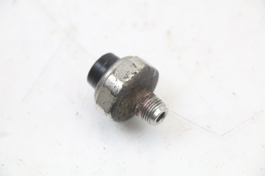 photo de OIL PRESSURE SENSOR SUZUKI GSX F GSXF 650 (2007 - 2015) - Component detail