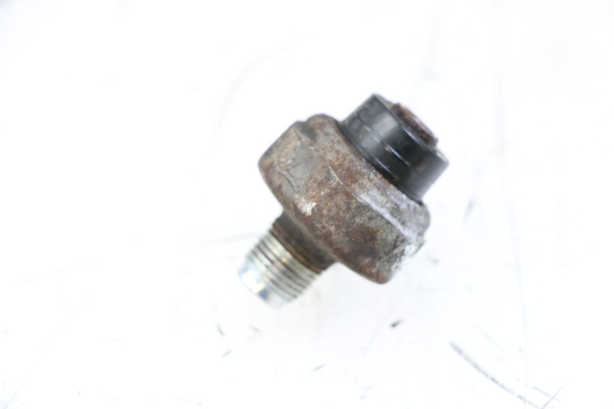 photo de OIL PRESSURE SENSOR SUZUKI SV S 650 (1999 - 2002) - Component detail