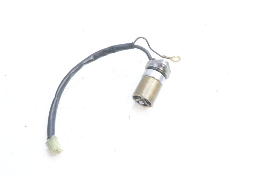 photo de OIL PRESSURE SENSOR YAMAHA TDM ABS 900 (2002 - 2014) - Technical close-up