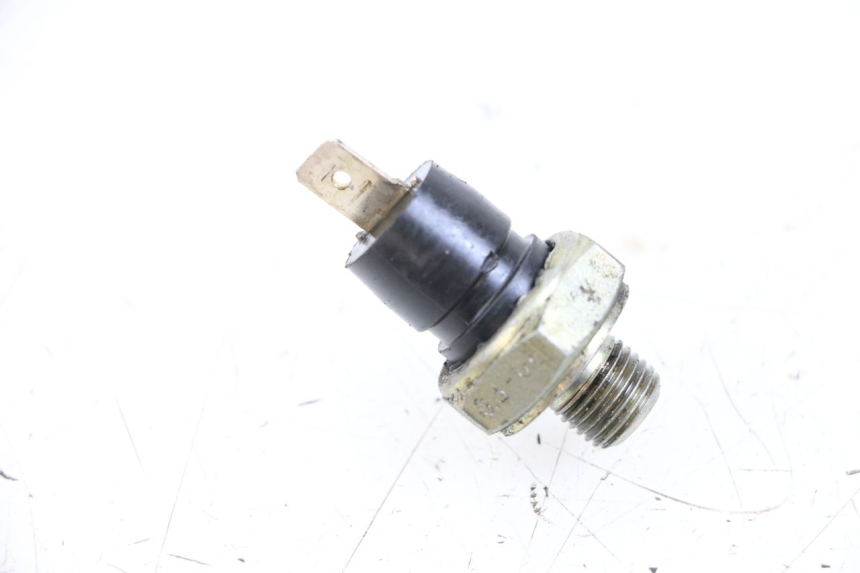 photo de OIL PRESSURE SENSOR PIAGGIO VESPA LX 125 (2005 - 2010) - Main view