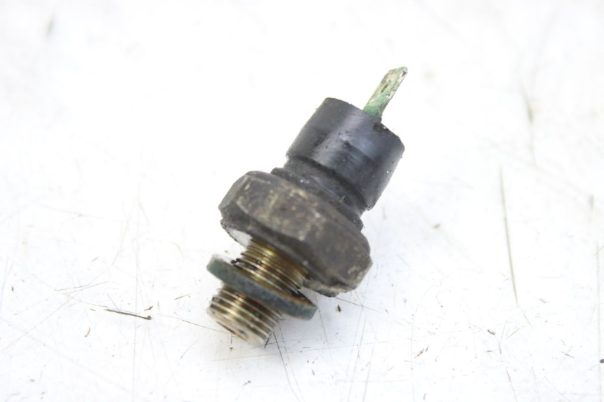 photo de OIL PRESSURE SENSOR PIAGGIO X9 EVOLUTION 125 (2003 - 2007) - Component detail