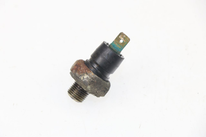 photo de OIL PRESSURE SENSOR PIAGGIO X9 EVOLUTION 125 (2003 - 2007) - Main view
